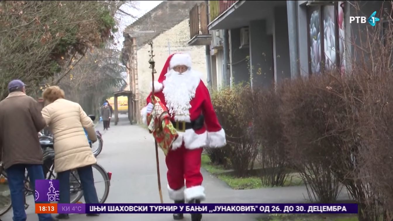 Prilog Radio-televizije Vojvodine: Deda Mraz posetio Bački Monoštor